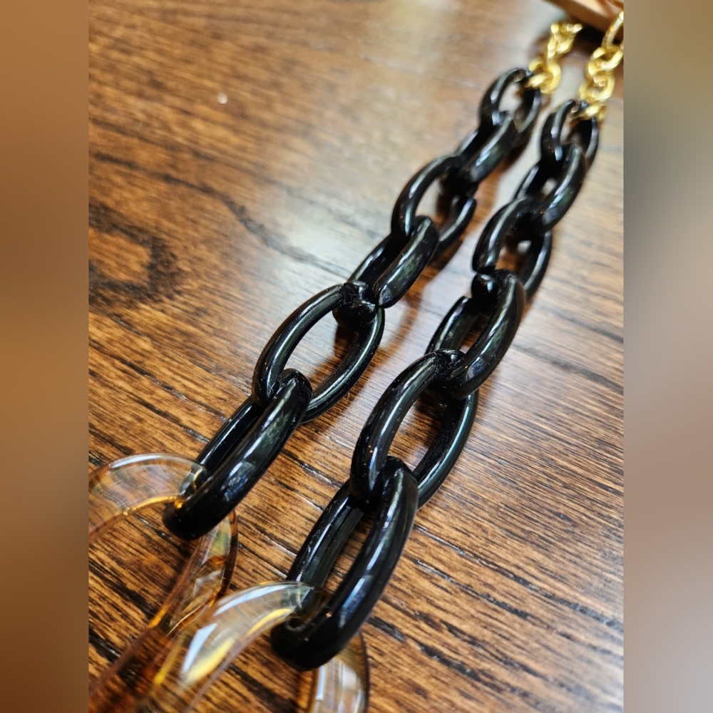 Elegant Black, Tan and Brown Chain Necklace With Earrings - Picture 7 of 16